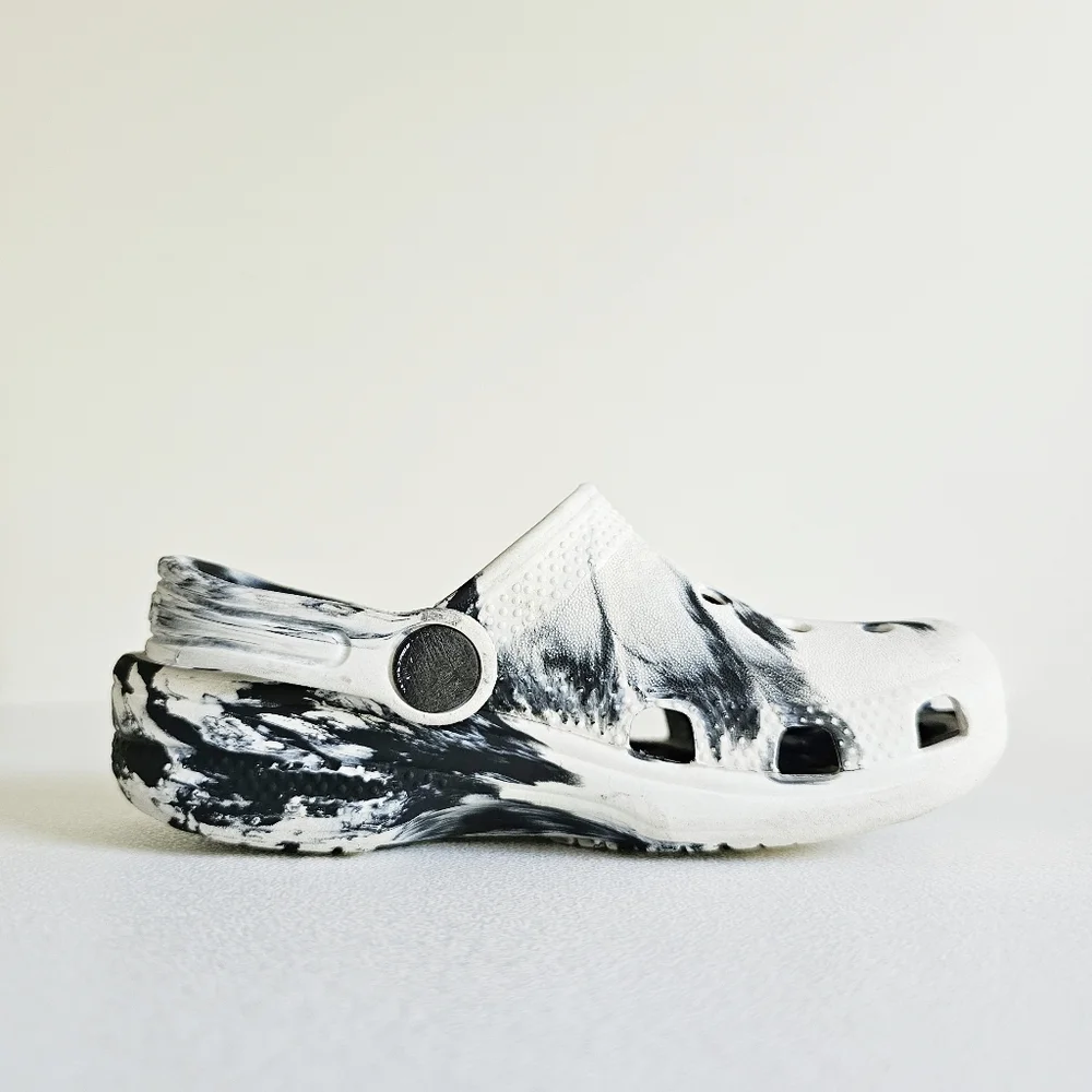 Iconic Crocs Marbled Croslite Child Black White Classic Clog Children Size 10